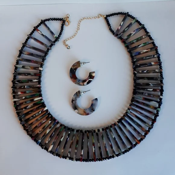 Necklace set - Picture 2 of 4